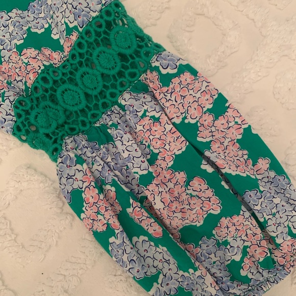 Bright and Beautiful Crown & Ivy Top - Picture 2 of 4